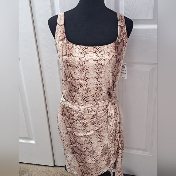 NWT Bar III Brown Python Snakeskin Faux Wrap Mini Dress         Size XL - Picture 1 of 8